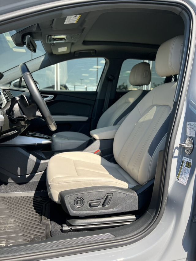2024 Audi Q4 e-tron Premium 55 quattro - 23055948 - 14