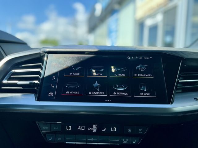 2024 Audi Q4 e-tron Premium 55 quattro - 23055948 - 21