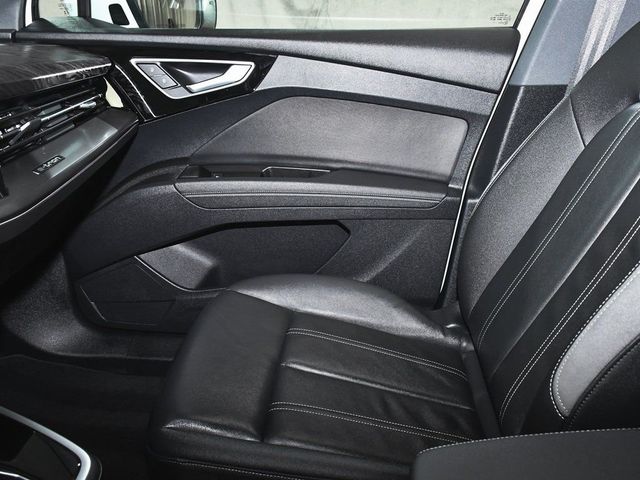 2024 Audi Q4 e-tron Premium Plus - 22969177 - 44