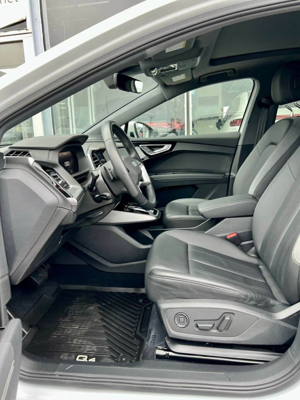 2024 Audi Q4 e-tron Premium Plus 55 quattro - 22997260 - 15