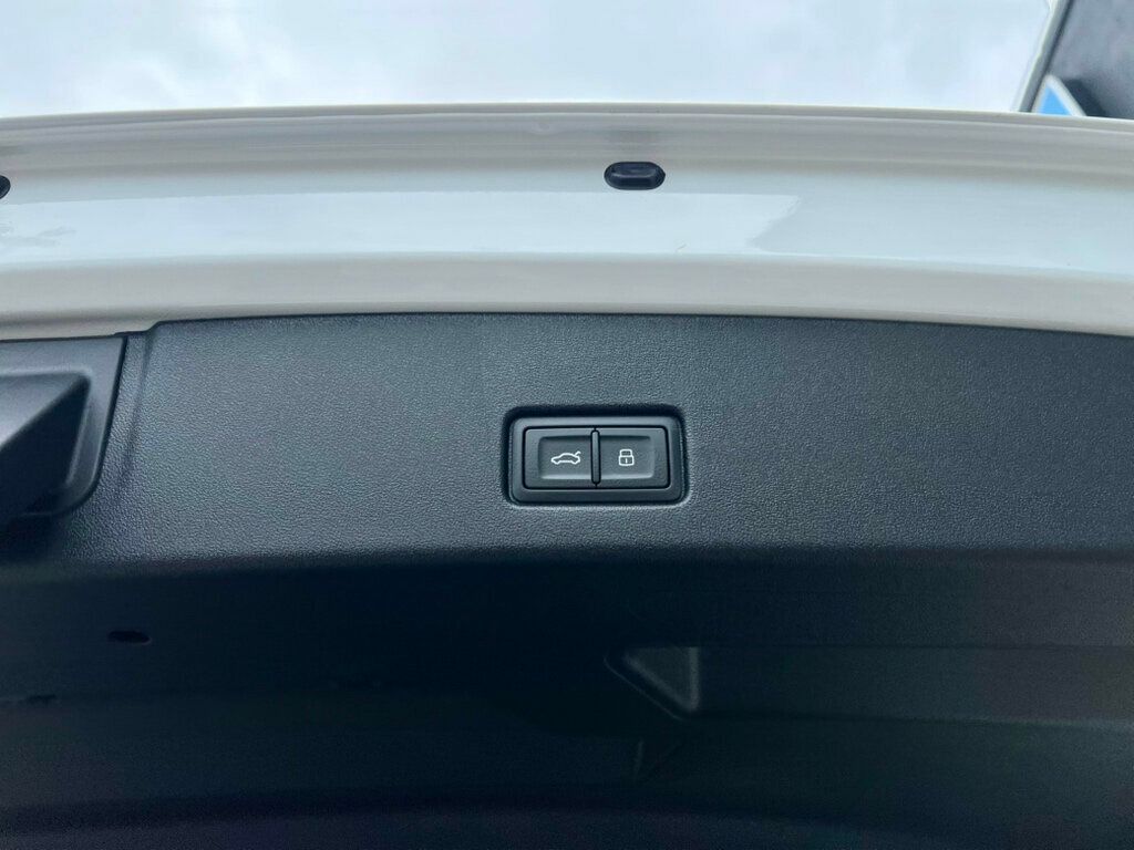 2024 Audi Q4 e-tron Premium Plus 55 quattro - 22997260 - 8