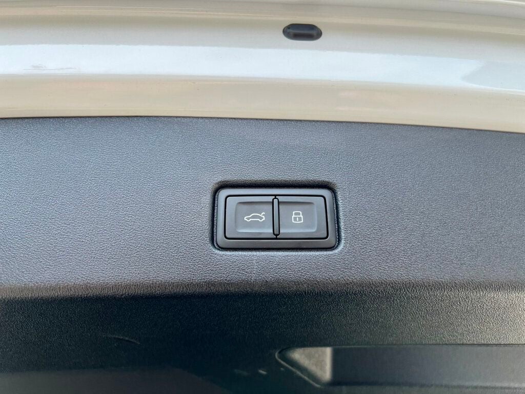 2024 Audi Q4 e-tron Premium Plus 55 quattro - 23061962 - 10