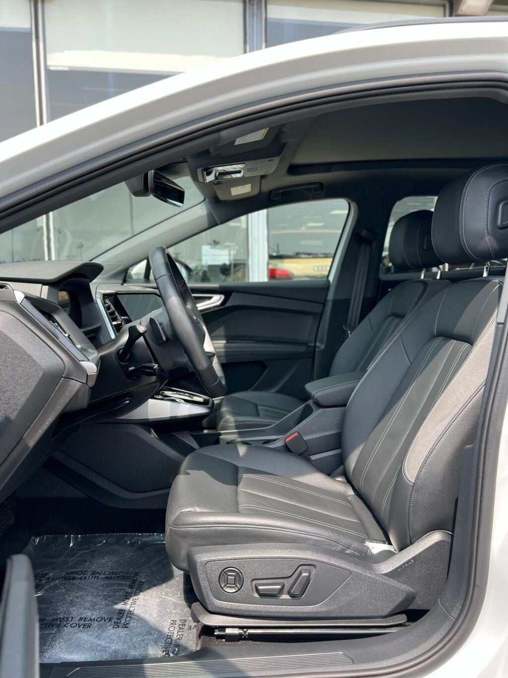 2024 Audi Q4 e-tron Premium Plus 55 quattro - 23061962 - 15