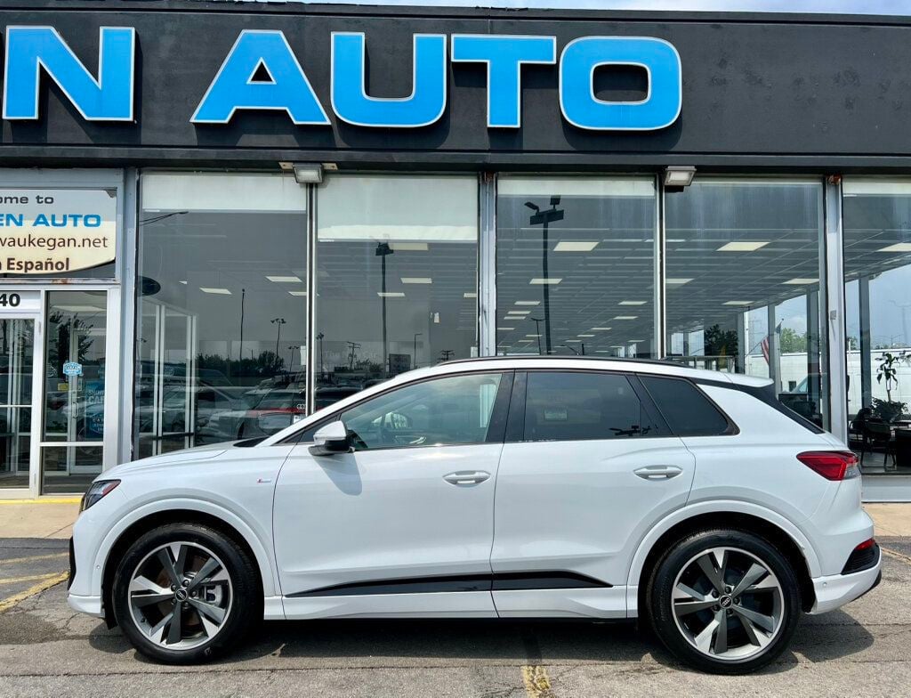 2024 Audi Q4 e-tron Premium Plus 55 quattro - 23061962 - 1