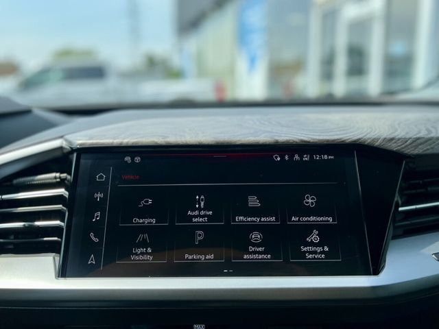 2024 Audi Q4 e-tron Premium Plus 55 quattro - 23061962 - 22