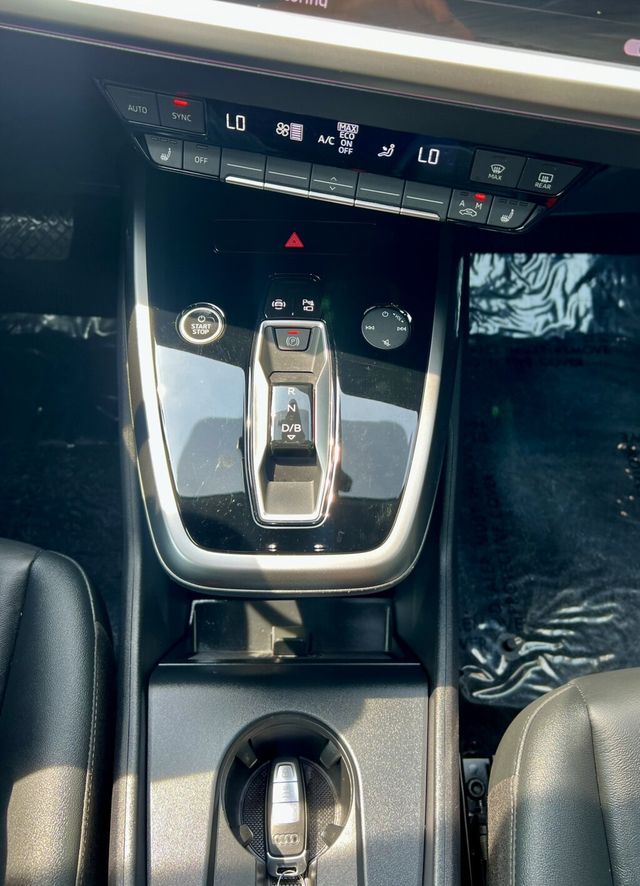 2024 Audi Q4 e-tron Premium Plus 55 quattro - 23061962 - 29