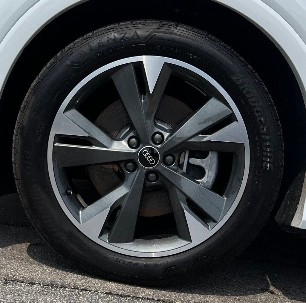 2024 Audi Q4 e-tron Premium Plus 55 quattro - 23061962 - 32