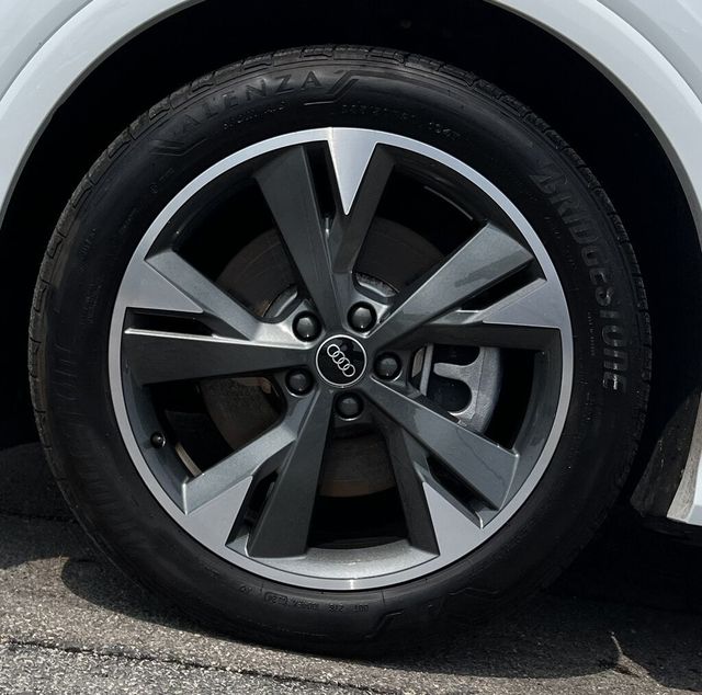 2024 Audi Q4 e-tron Premium Plus 55 quattro - 23061962 - 32