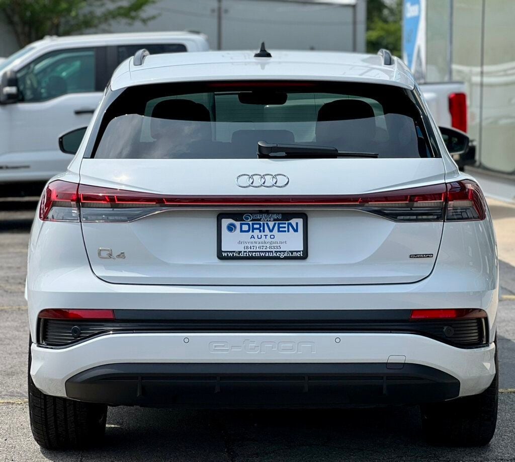2024 Audi Q4 e-tron Premium Plus 55 quattro - 23061962 - 4
