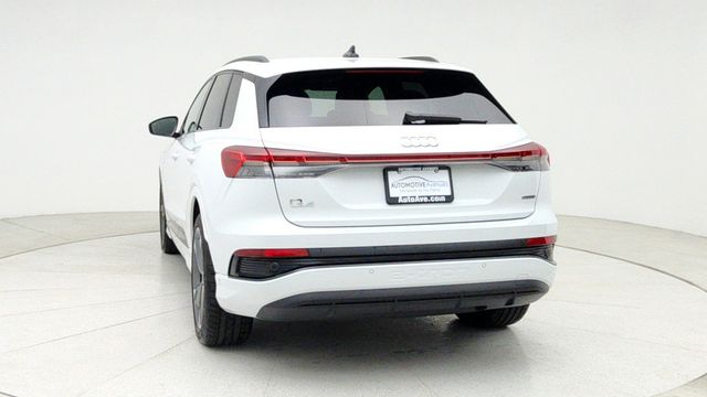 2024 Audi Q4 e-tron Premium Plus 55 quattro - 22945330 - 5