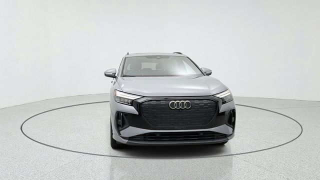 2024 Audi Q4 e-tron Premium Plus 55 quattro w/ Black Optic Pkg & Trailer Hitch - 23081006 - 1