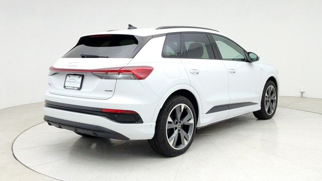 2024 Audi Q4 e-tron Premium Plus 55 quattro with Black Optic Package - 22946567 - 4