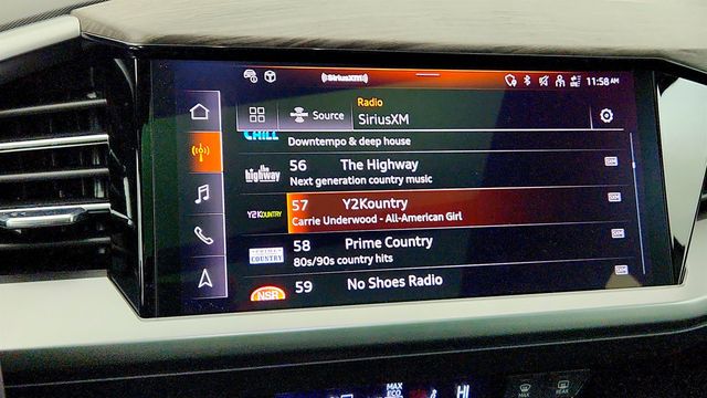 2024 Audi Q4 e-tron Premium Plus 55 quattro with Black Optic Package - 22956545 - 18