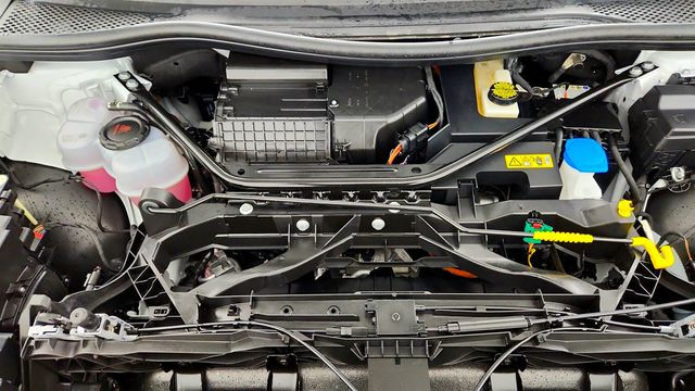 2024 Audi Q4 e-tron Premium Plus 55 quattro with Black Optic Package - 22956545 - 27