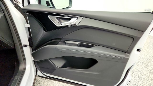 2024 Audi Q4 e-tron Premium Plus 55 quattro with Black Optic Package - 22956545 - 46