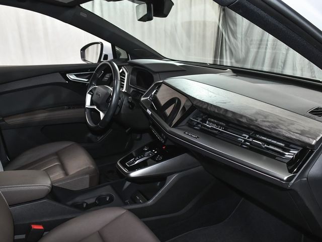 2024 Audi Q4 e-tron Prestige - 22946048 - 60