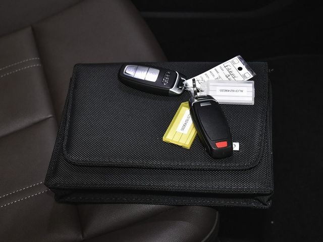 2024 Audi Q4 e-tron Prestige - 22946048 - 63