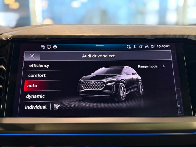 2024 Audi Q4 e-tron Prestige 55 quattro - 22980762 - 32