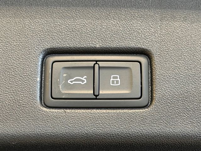 2024 Audi Q4 e-tron Prestige 55 quattro - 22980762 - 39