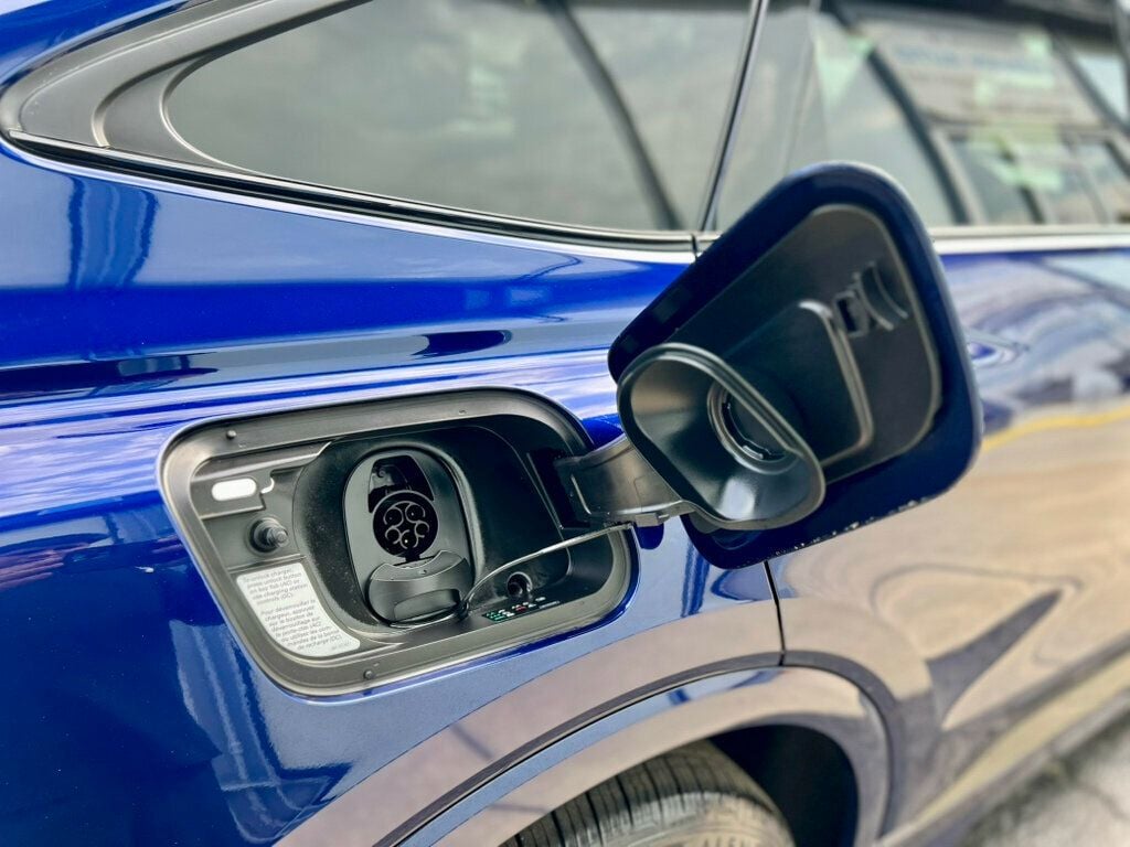 2024 Audi Q4 E-tron Sportback Premium 55 photo 10