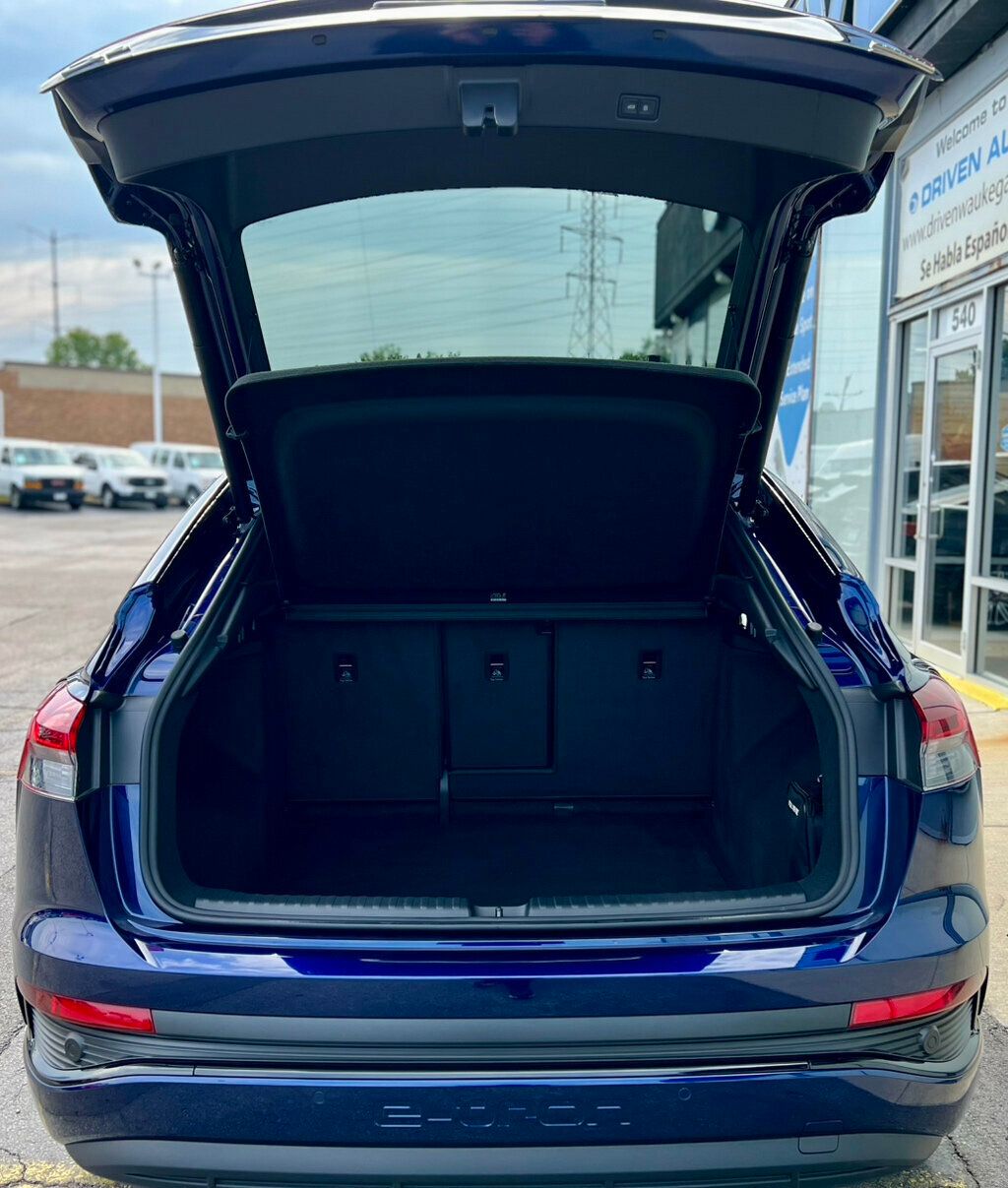2024 Audi Q4 E-tron Sportback Premium 55 photo 8