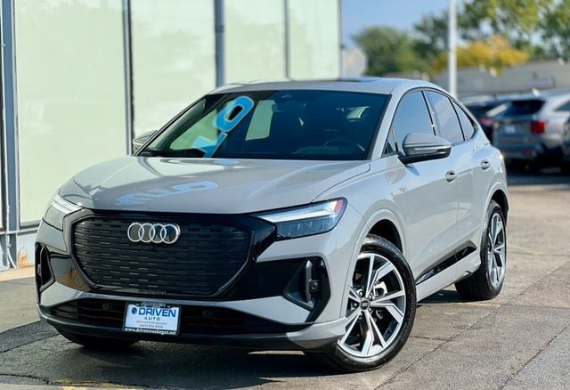 2024 Audi Q4 e-tron Sportback Premium Plus 55 quattro - 22917554 - 0