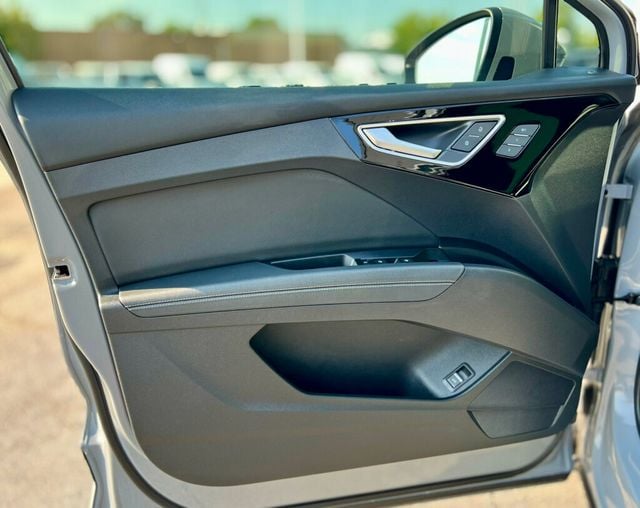 2024 Audi Q4 e-tron Sportback Premium Plus 55 quattro - 22917554 - 10