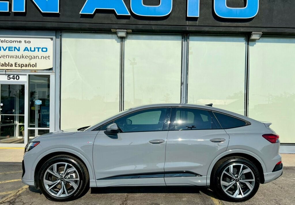 2024 Audi Q4 E-tron Sportback Premium Plus 55 photo 2