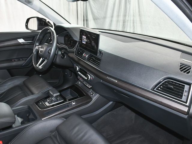 2024 Audi Q5 45 S line Premium Plus - 22993696 - 59