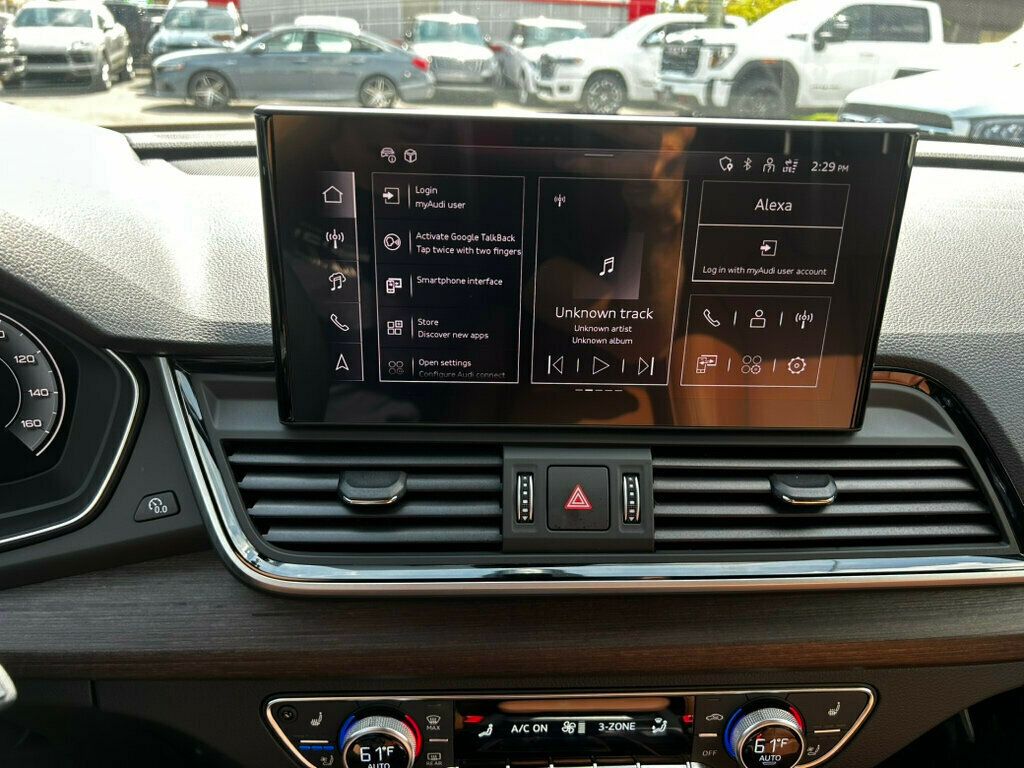 2024 Audi Q5 S line Premium Prestige photo 28