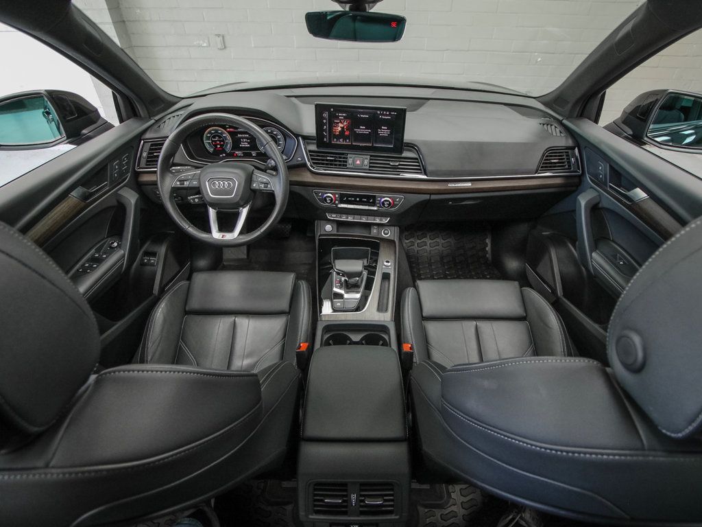 Audi Q5 photo 11