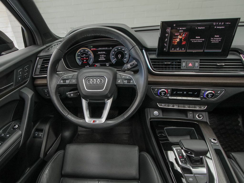 Audi Q5 photo 13