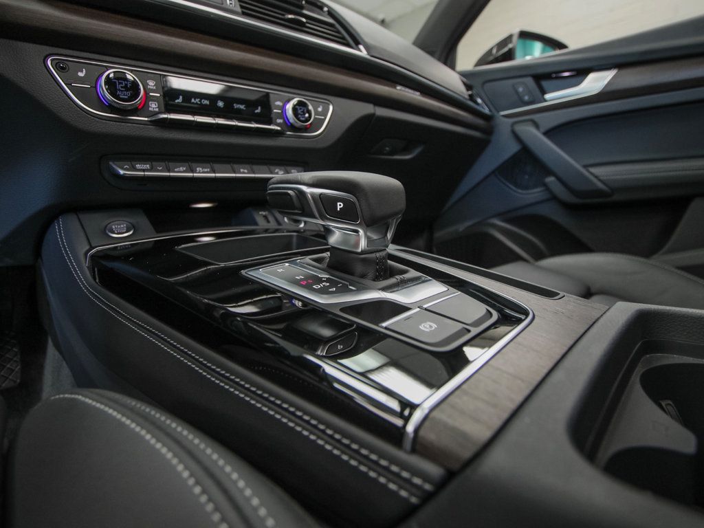 Audi Q5 photo 16