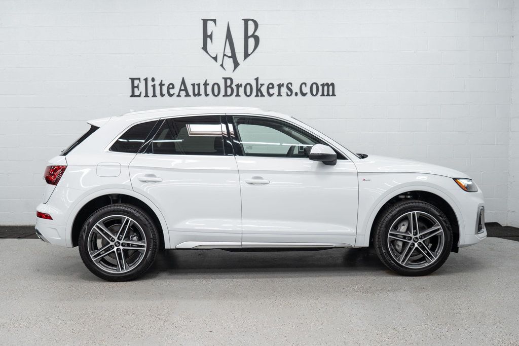 2024 Audi Q5 S line Premium Plus photo 5