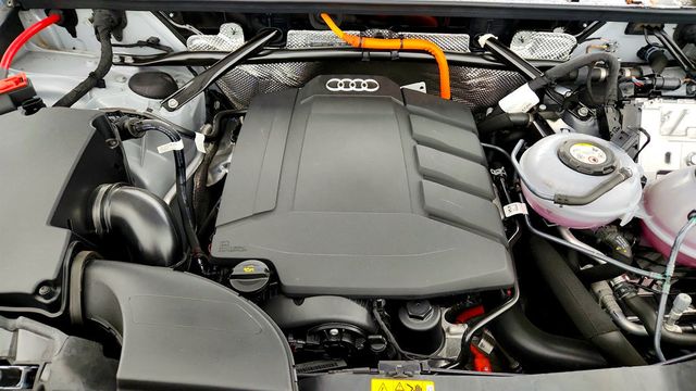 2024 Audi Q5 S line Premium Plus 55 TFSI e quattro - 23032621 - 24