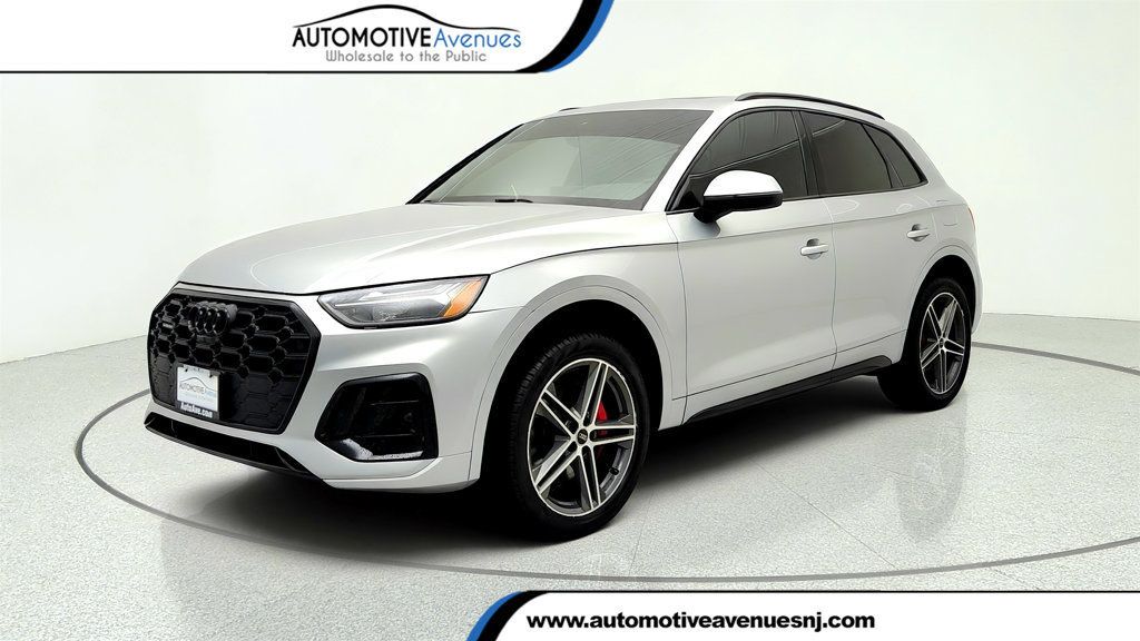 2024 Audi Q5 S line Premium Plus 55 TFSI e quattro w/ Black Optic Plus Pkg - 23032621 | Video 1
