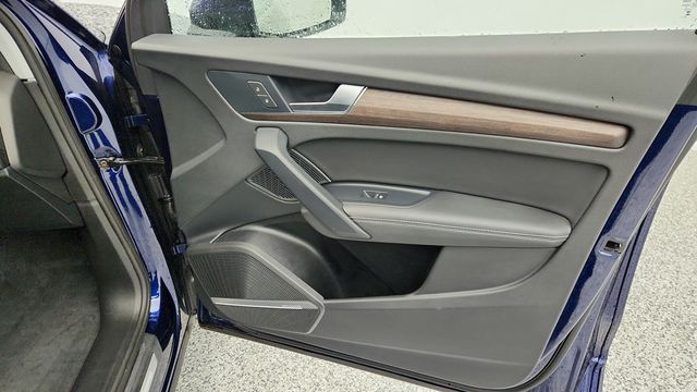 2024 Audi Q5 S line Prestige 45 TFSI quattro with 20'' Wheels - 22953940 - 25