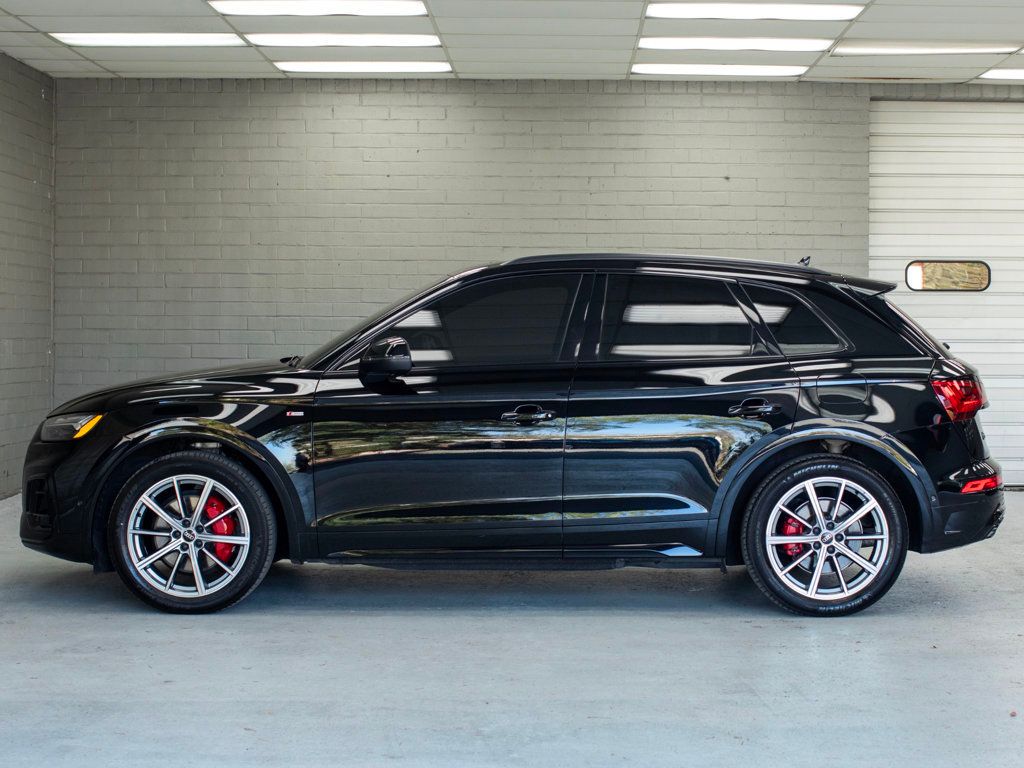 2024 Audi Q5 S line Prestige 55 TFSI Premium photo 4
