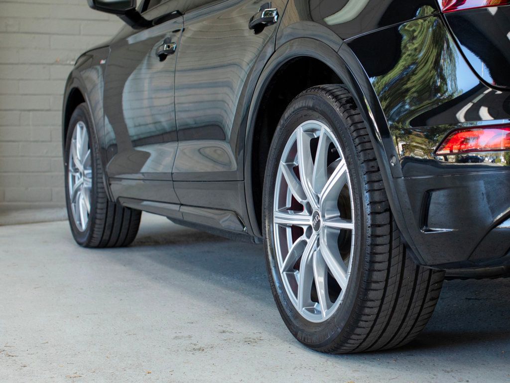 2024 Audi Q5 S line Prestige 55 TFSI Premium photo 42