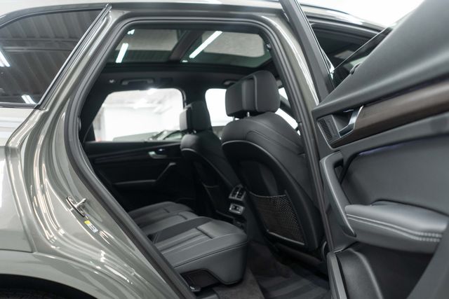 2024 Audi Q5 S line Prestige 55 TFSI e quattro - 22949489 - 12