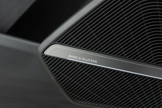 2024 Audi Q5 S line Prestige 55 TFSI e quattro - 22949489 - 18