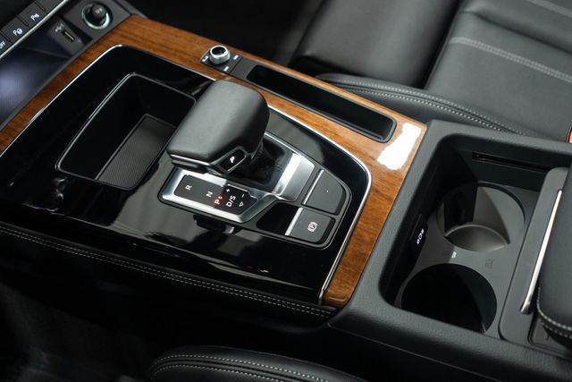 2024 Audi Q5 S line Prestige 55 TFSI e quattro - 22949490 - 17