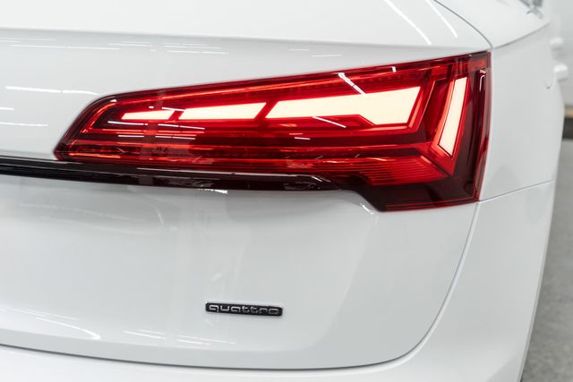 2024 Audi Q5 S line Prestige 55 TFSI e quattro - 22949490 - 55