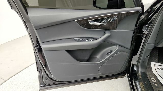 2024 Audi Q7 Premium 45 TFSI quattro with Convenience Package & 20'' Wheels - 22944258 - 10