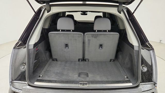 2024 Audi Q7 Premium 45 TFSI quattro with Convenience Package & 20'' Wheels - 22944258 - 24