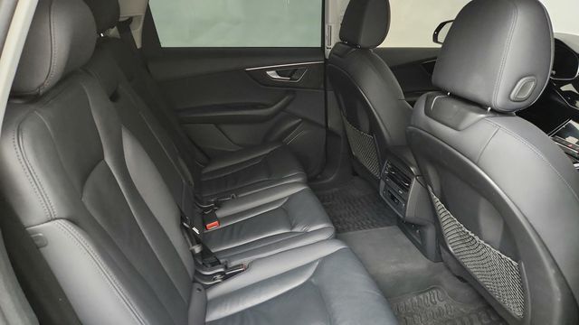2024 Audi Q7 Premium 45 TFSI quattro with Convenience Package & 20'' Wheels - 22944258 - 26