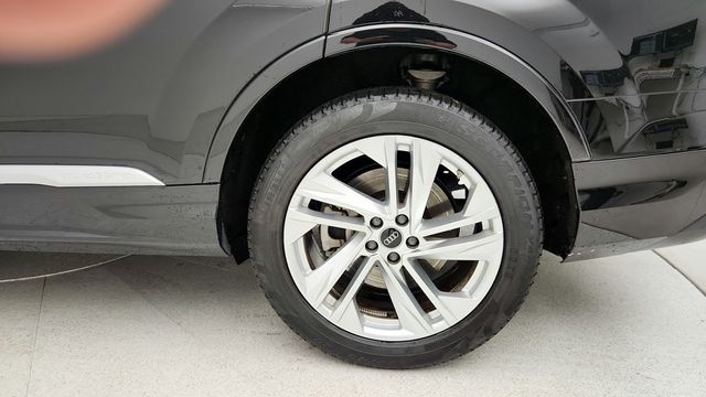 2024 Audi Q7 Premium 45 TFSI quattro with Convenience Package & 20'' Wheels - 22944258 - 8