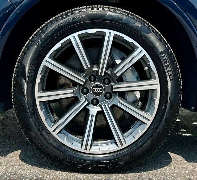 2024 Audi Q7 Premium Plus 45 TFSI quattro - 23055160 - 32