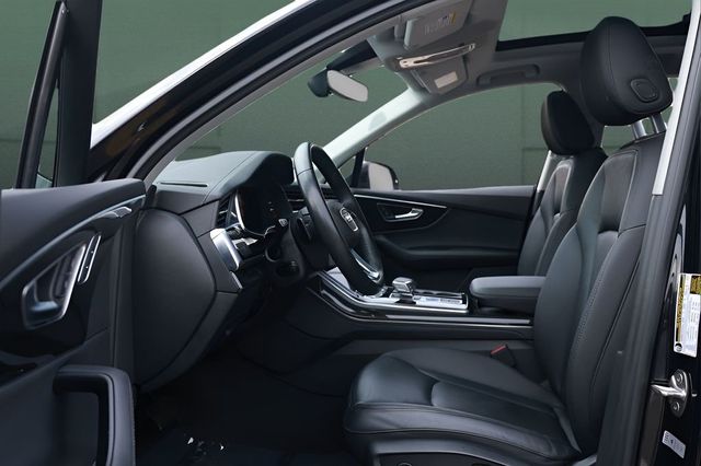 2024 Audi Q7 Premium Plus 45 TFSI quattro - 22980212 - 10