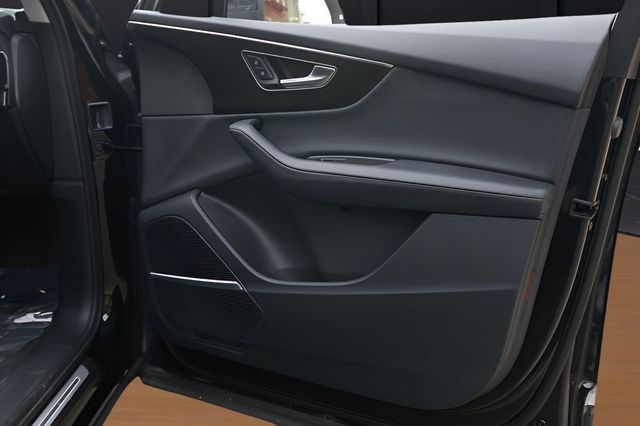 2024 Audi Q7 Premium Plus 45 TFSI quattro - 22980212 - 25